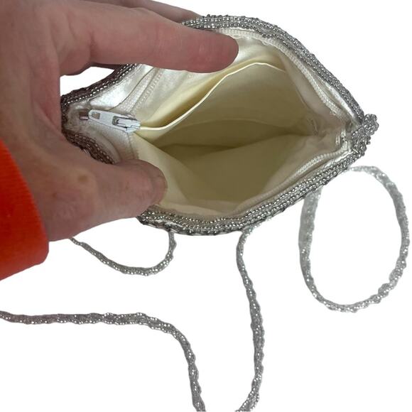 Beaded Silver Metallic Evening Bag with Chain Shoulder Strap Zip Closure Small - Picture 6 of 11